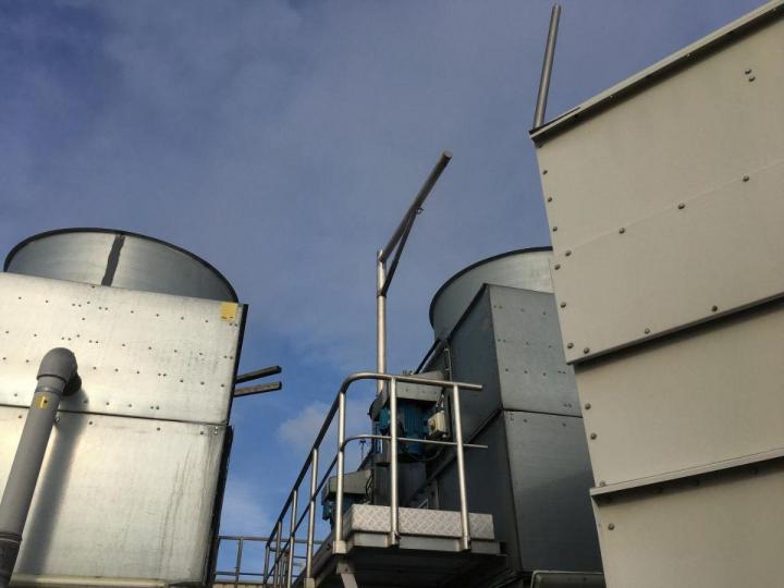 Entreprise chargée de l’entretien complet de tours de refroidissement.